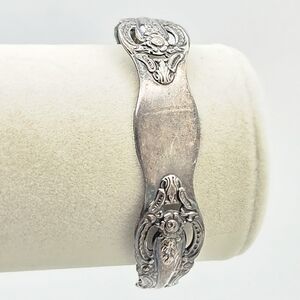 Vintage Oneida Community "Floral II" Spoon Handle Cuff Bracelet – Unpolished